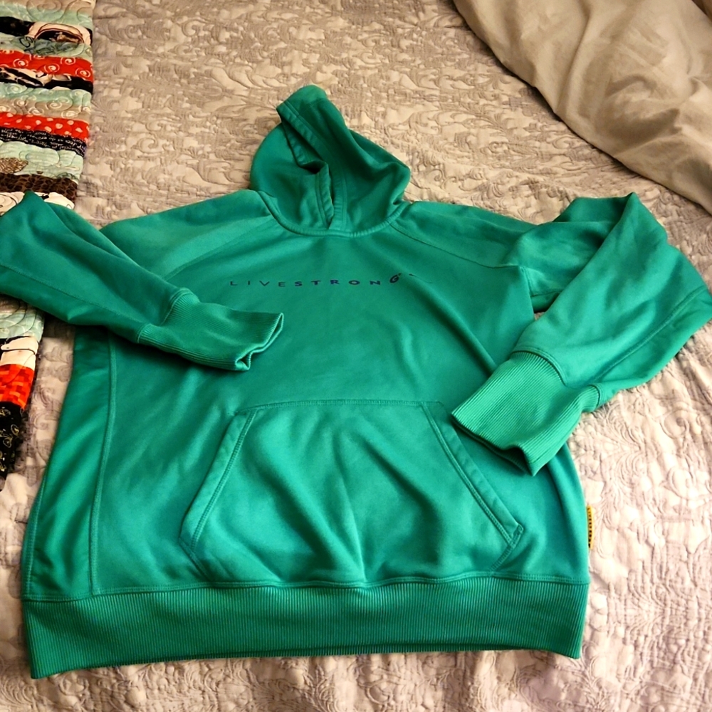 Nike livestrong hoodie